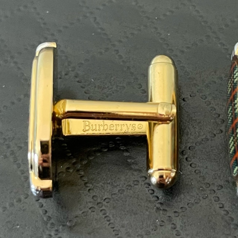 Vintage Burberry Cuff Link and Tie Clip Set - Picture 4 of 9